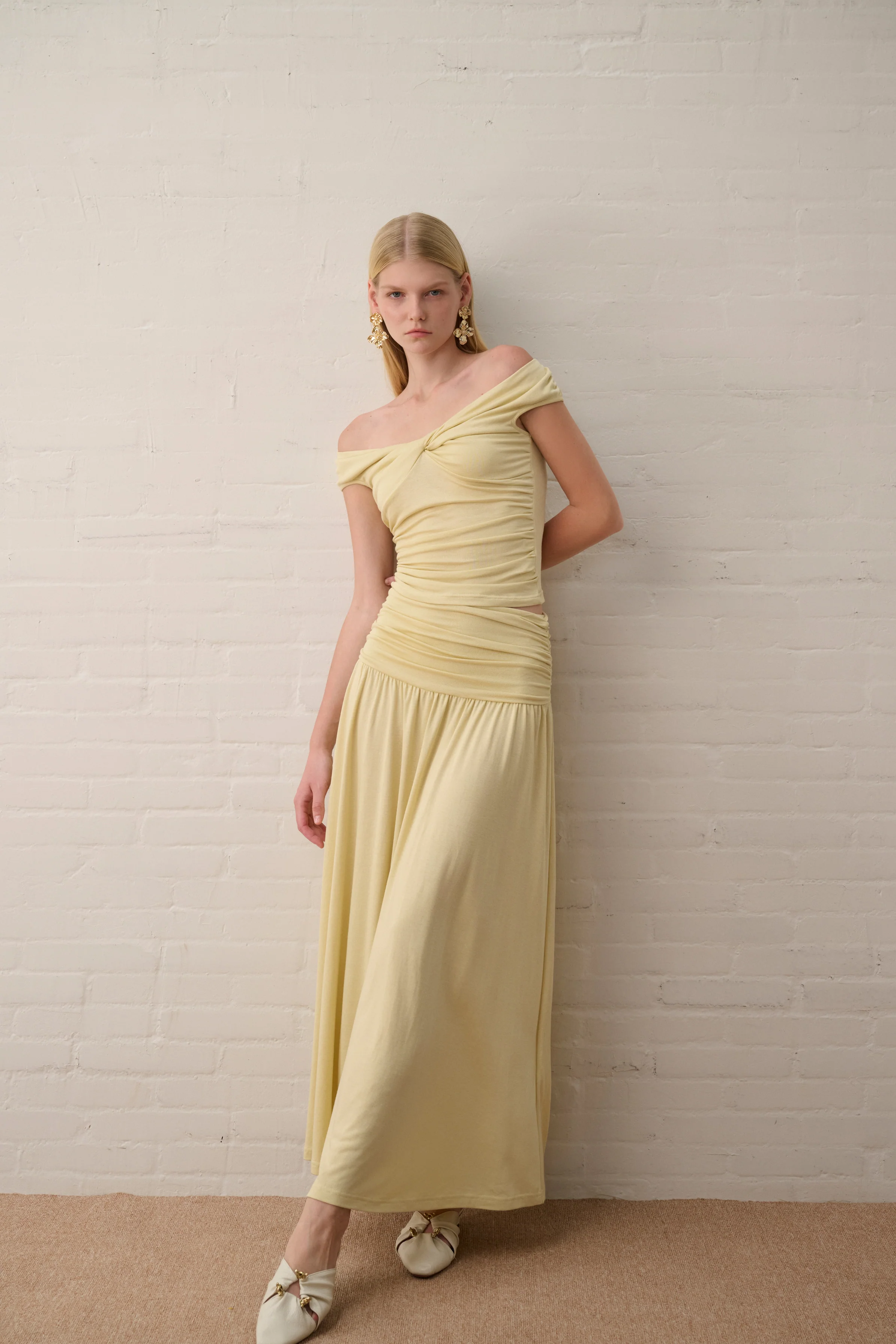 Ruched waist maxi skirt